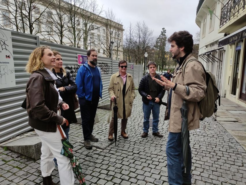 Porto: Half-Day Street Art Tour - What makes the guides important