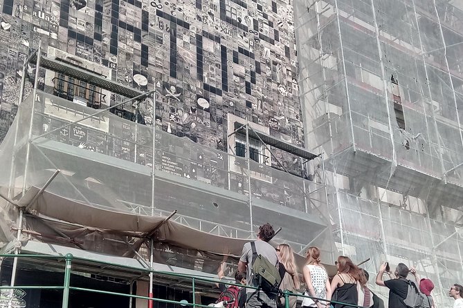 Porto Street Art Tour - Miguel Bombarda and Porto’s art quarter