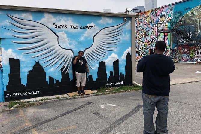 Private Houston Mural Instagram Tour by Cart - Photo stops and the Instagram angle