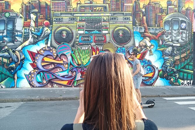 Private Street Art Tour: Exploring Milan's Hype Neighborhoods - Timing, meeting point, and practical details