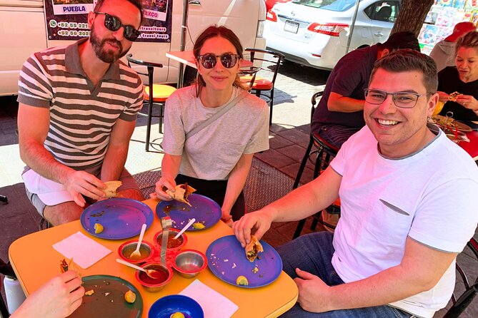 Private Street Food & Mural Art Tour in Mexico City - Finish at the Zócalo, the city’s main stage