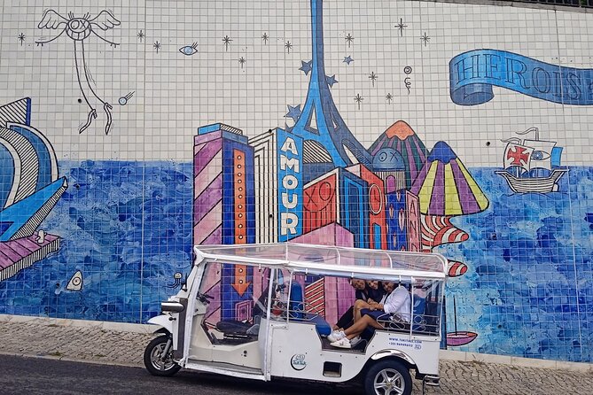 Private Tuk Tuk of the Old Town Lisbon and Street Art Highlights - The National Pantheon and São Vicente de Fora