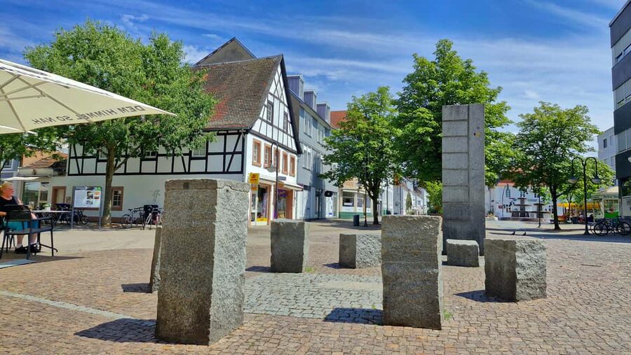 Saarbrücken: Street Art & Food Tasting Tour - French flair, nightlife, and the city after dark