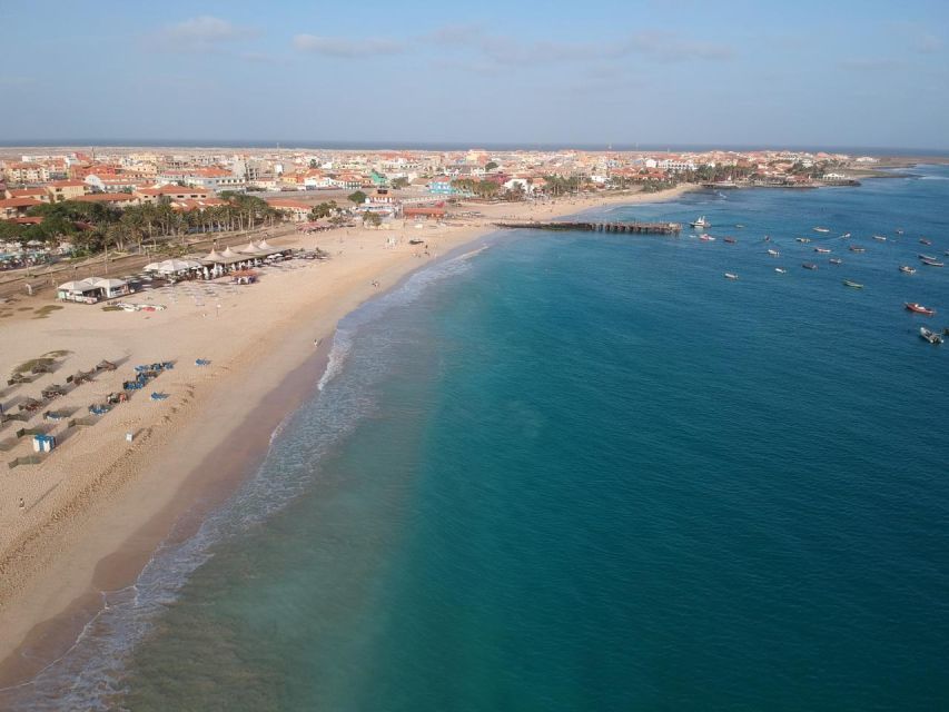 Sal island: Santa Maria city tour, street art and tapas - What the guides add