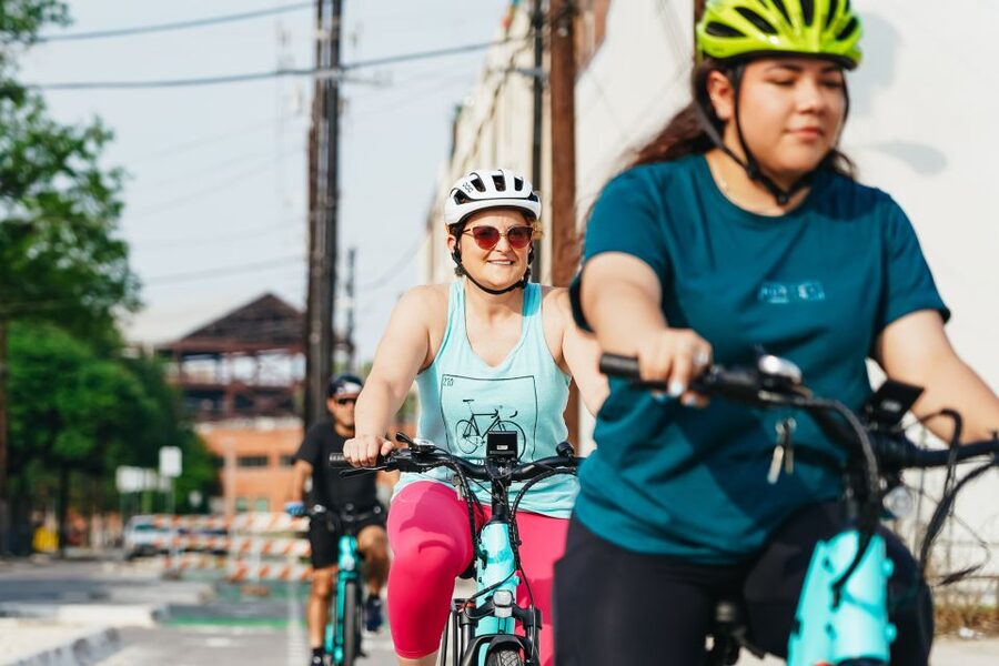 San Antonio: Murals & Hidden Gems E-Bike Tour - Riding conditions, safety, and comfort