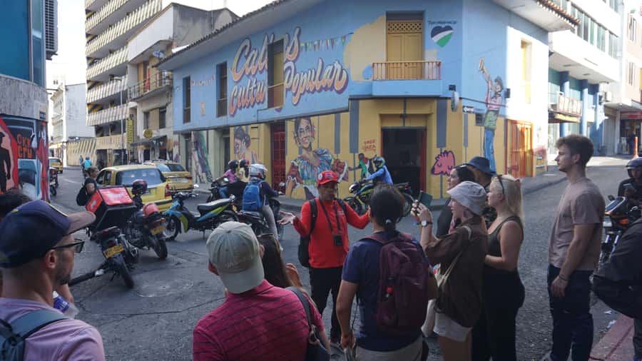 Shared Tour Cali's Salsa, Graffiti & Resistance Experience - Key points to know before you go
