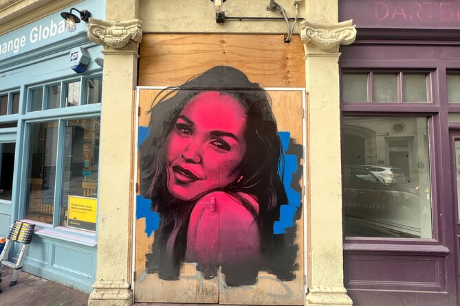 Shoreditch Street Art and Graffiti Tour (Private Group Booking) - What the hipster story explains, and what it leaves out