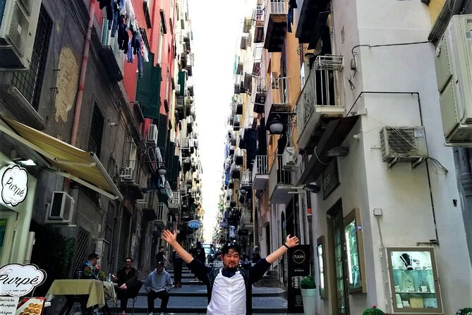 Spanish Quarter of Neaples StreetArt & Traditions, with coffee and babà - Who will enjoy this walk most?