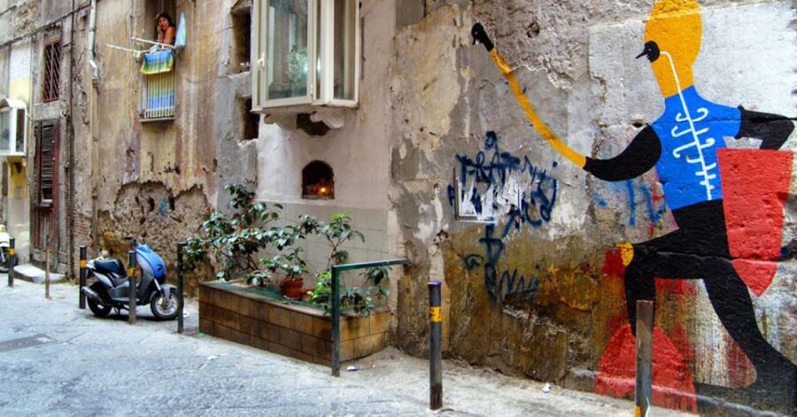 Spanish Streets - Maradona Street Art & Murals - Starting at Toledo Metro and Il cavaliere di Toledo