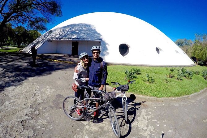Street Art and Park Bike Tour - Through neighborhoods, bars, and São Paulo’s business core