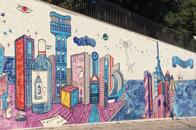 Street Art at Lisbon - Alfama, where old Lisbon meets new work