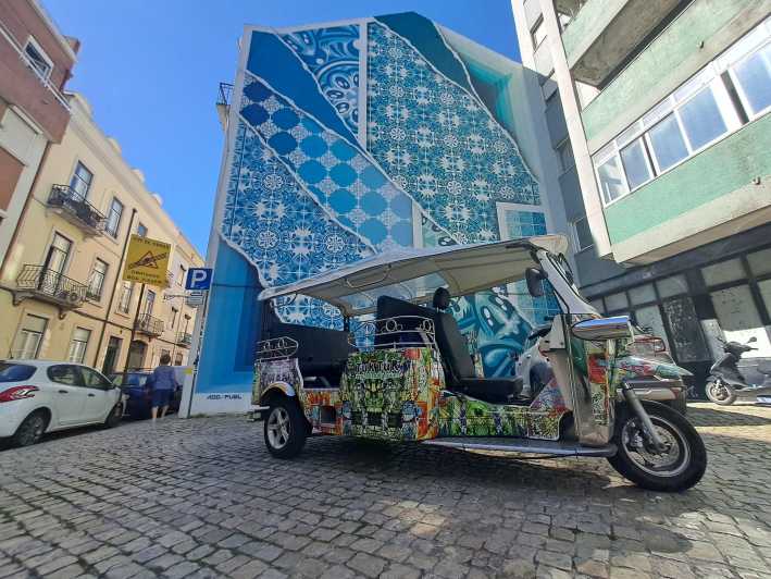 Street Art Lisbon: Tuk Tuk Tour - Starting at Chapéus Lisboetas