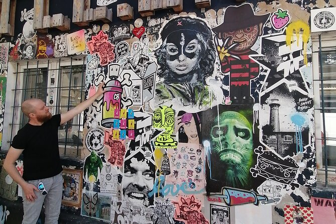 Street Art Tour Köln Ehrenfeld - Guide Michael and the stories behind the walls