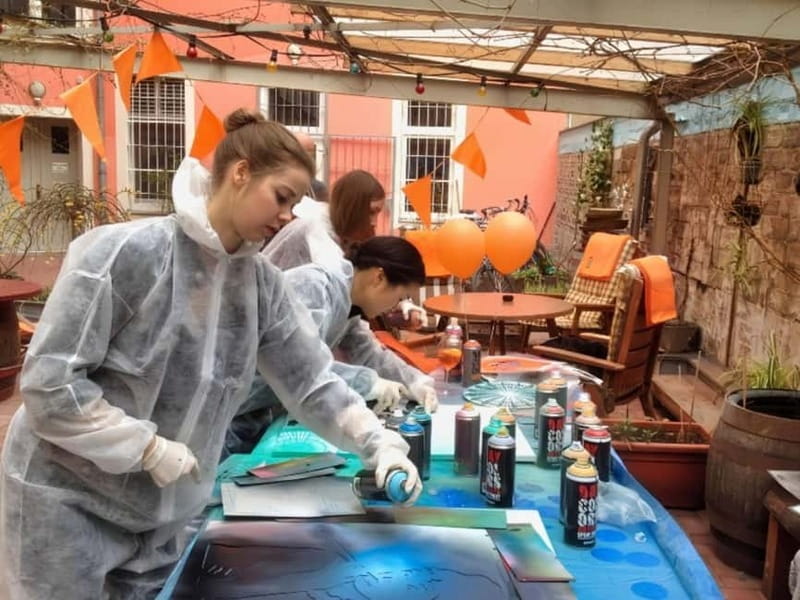 Street Art Workshop & Tour - Private Group - From street examples to your own design