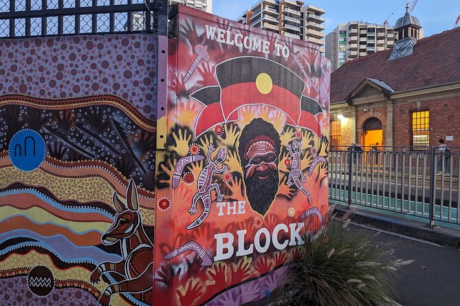 Sydney Small Bars and Street Art Tour - Why this tour works as a first Sydney night out