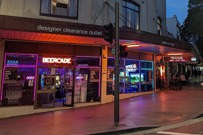 Sydney Small Bars and Street Art Tour - The hosts and the social side