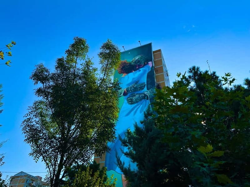 Tbilisi: 100+ Graffiti & Murals, Street Art Guided Tour - Fabrika, ART UP, and the final stretch