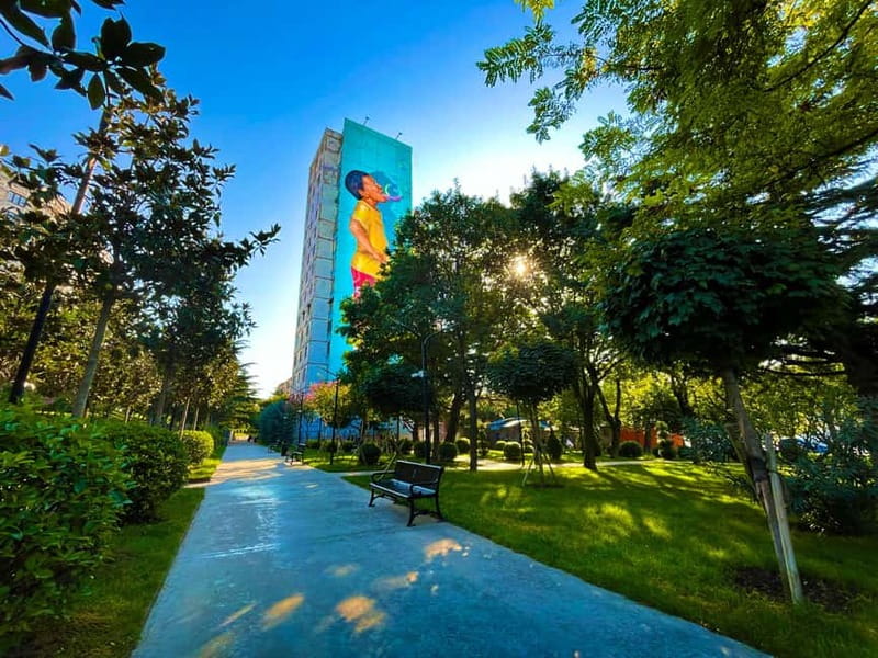 Tbilisi: Soviet Suburbs and Murals Exhibition Guided Tour - Key points at a glance