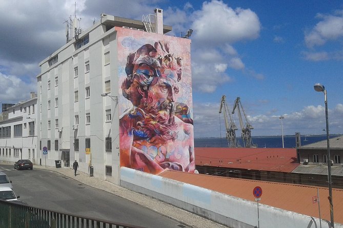 The Real Lisbon Street Art Private Guided Tour by Minivan - Why the minivan matters more than it first appears