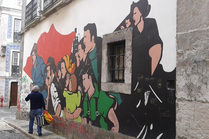 The Real Lisbon Street Art Private Guided Tour by Minivan - What the three-hour route is likely to feel like