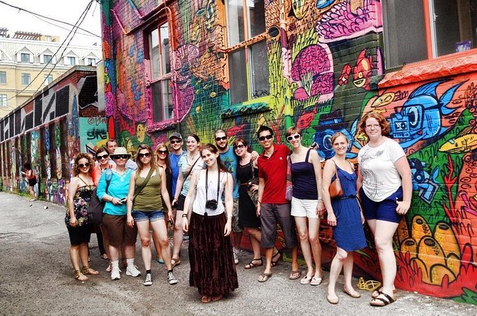 Toronto Graffiti Alley Street Art Walking Tour with an Expert - Guides who make the walls easier to read