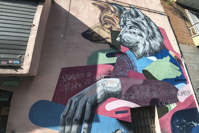 Torpignattara Photo Tour: melting pot, street art and politics - A neighborhood shaped by many communities