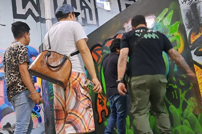 Tour Evolution of Muralism paints your Grafiti - Why this mural tour is different