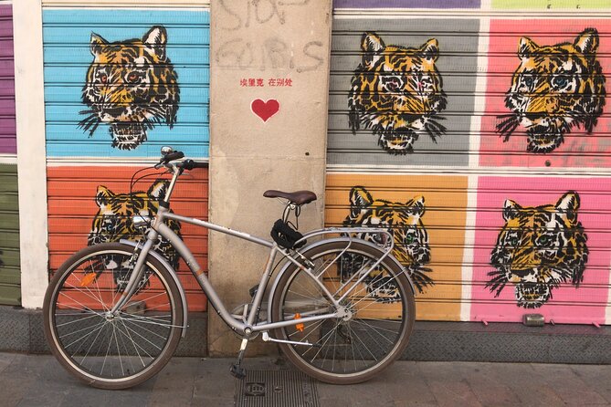Valencia Street Art | Private Tour by Bike or Electric Ride - Secret squares and artisan shops