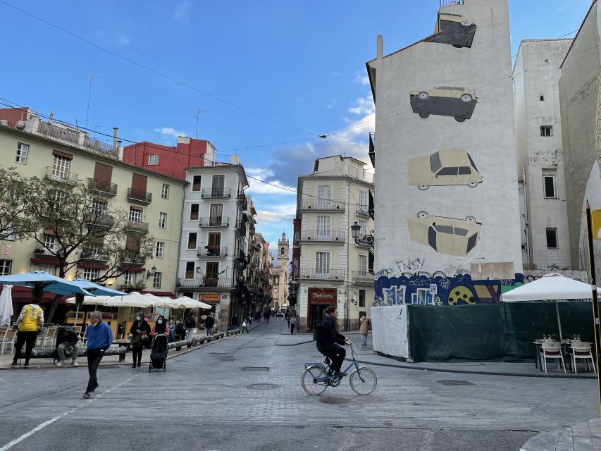 Valencia: Street Art Tour on Bicycle, E-Bike or E-Step - Escif and Valencia’s other major street artists