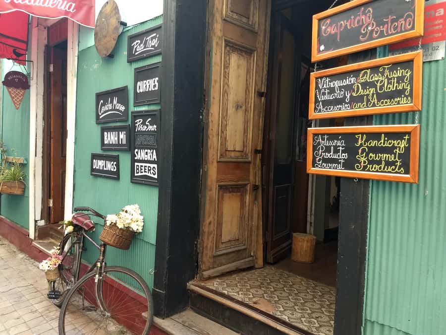 Valparaiso: Street Art, Funiculars and Port City Tour - Paseo Dimalow and the final mural
