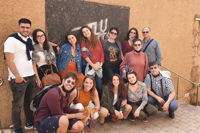 Walking Graffiti Tour with Augmented Reality in Tel Aviv - The route ends near the coast