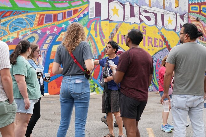Walking Tour of Houston: History, Architecture, Street Art - The Niels Esperson Building and an unusual tribute