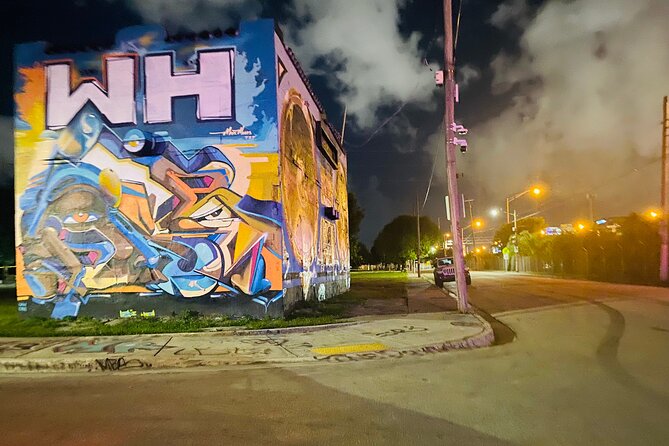 Wynwood Graffiti Golf Cart Tour After Dark - Frankie and the guide’s role